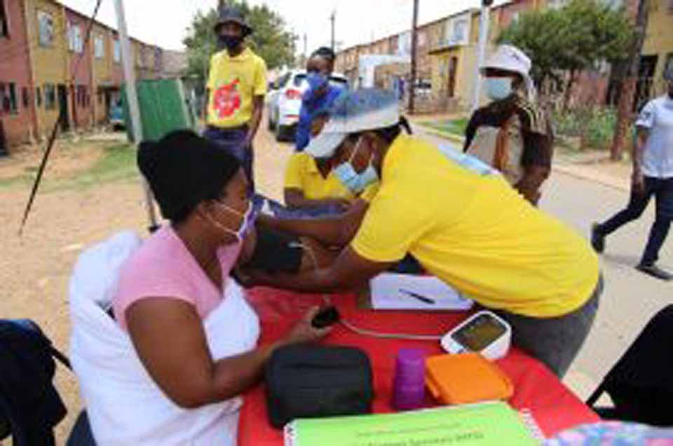 Sharing Responsibility Fighting for an HIV Free Generation